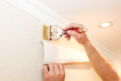 Pose de papier peint à Landrais — revêtements muraux et toiles de verre